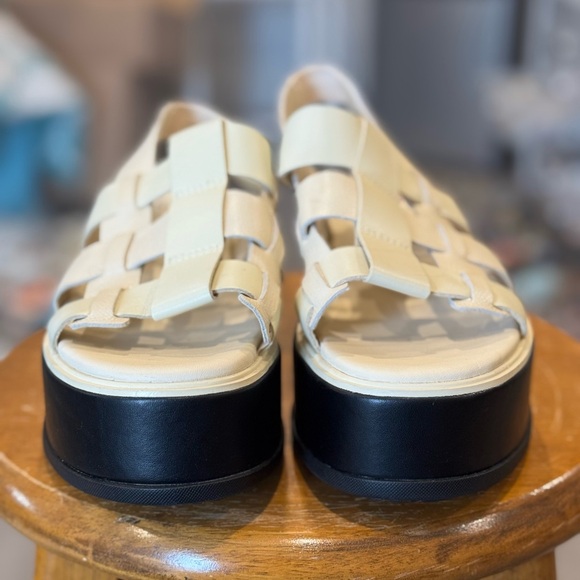 Woman's Heels SOREL Dayspring™ Slingback Platform Sandal Cream Size 6 Women’s - Picture 2 of 7